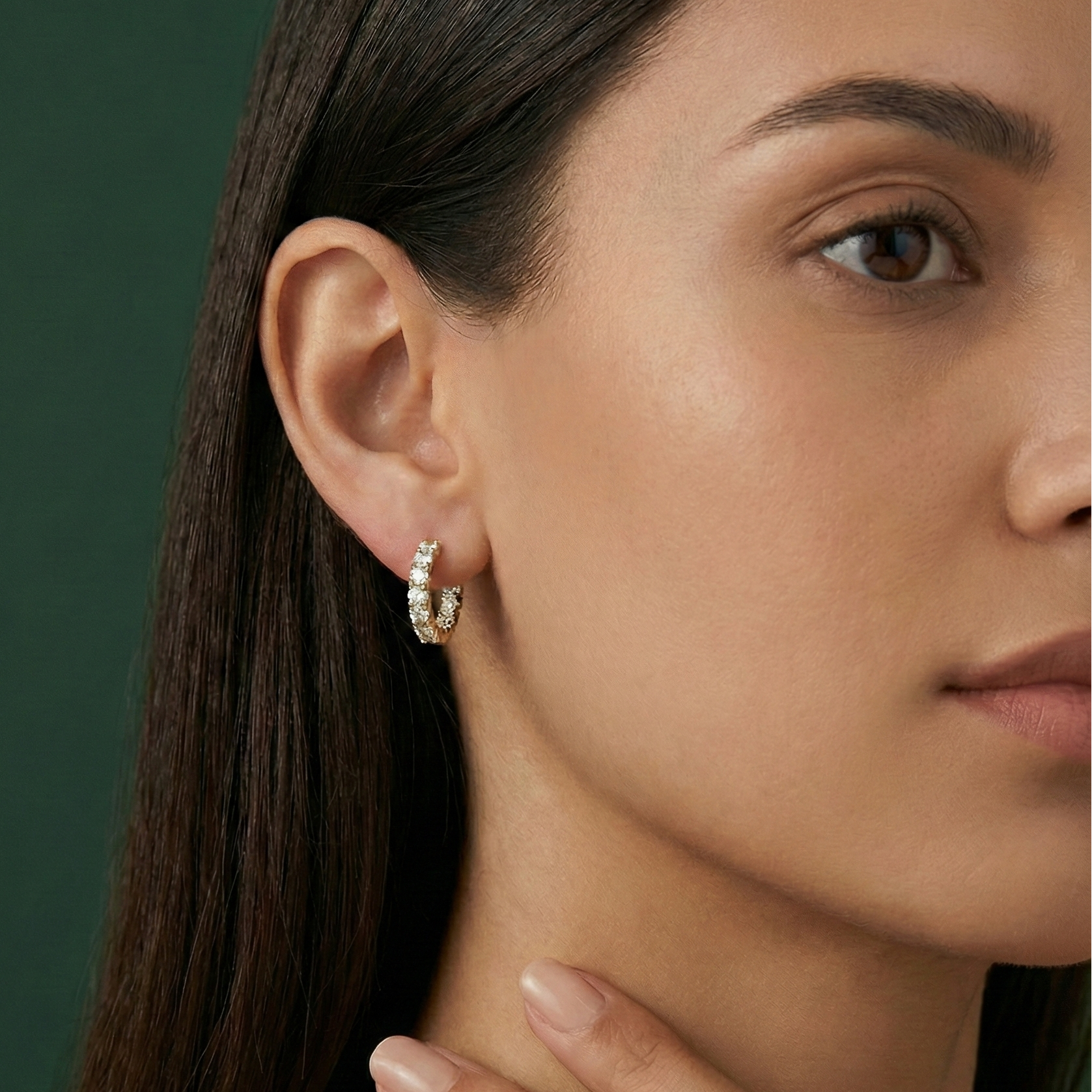 עגילי חישוק נוי